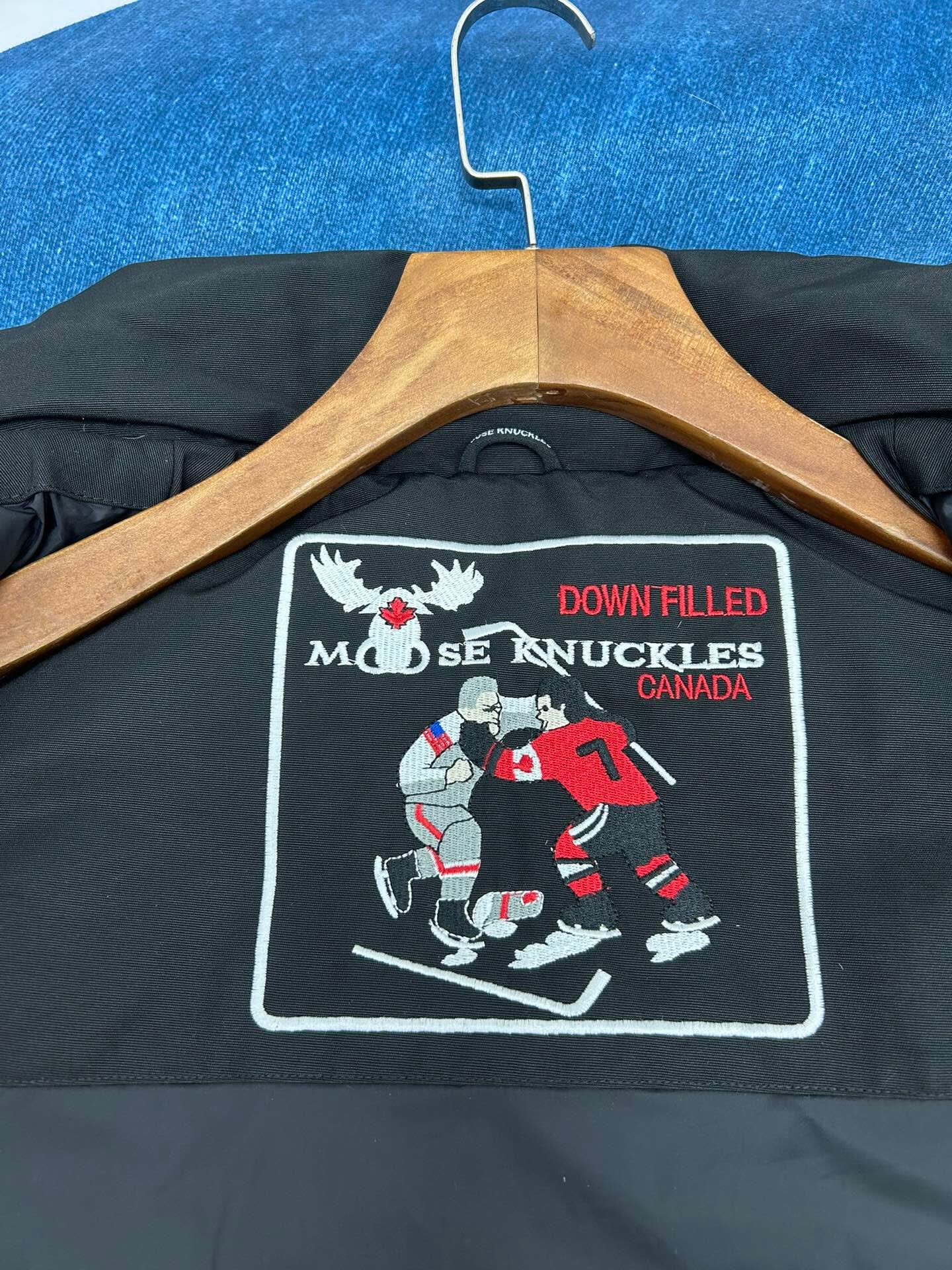 Moose Knuckles Down Vest Moose Knuckles Down Vest